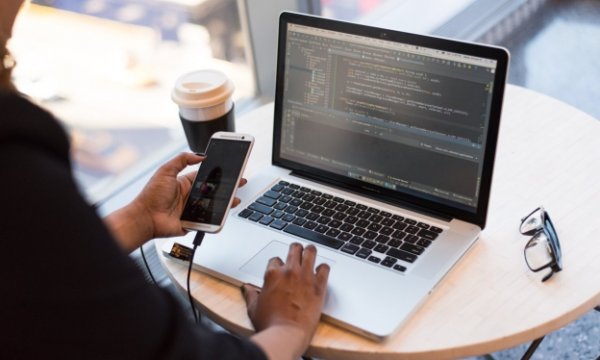 Web API security using JSON web tokens