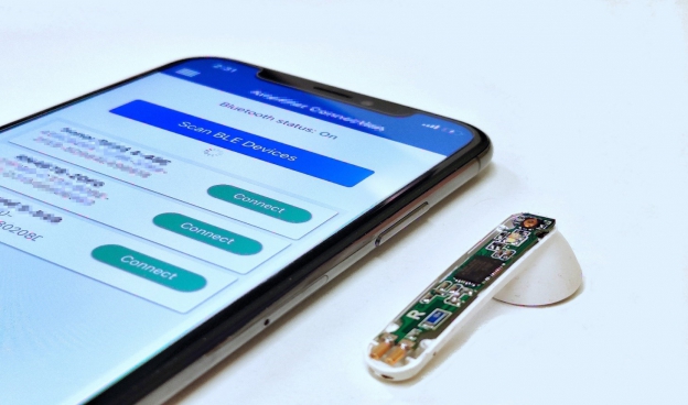 Bluetooth Low Energy (BLE) technology usage and its communication with mobile devices